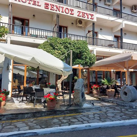 Xenios Zeus Hotell Ouranoupoli Exteriör bild